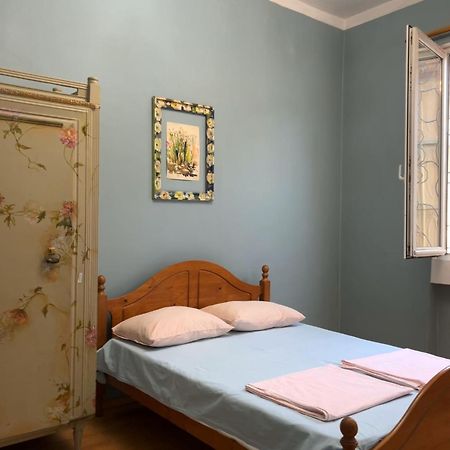 Guest House One Two Three Tbilisi Exterior foto